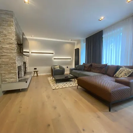 Villa Olympic Oasis