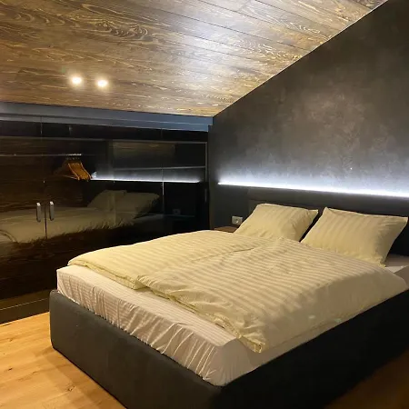 Villa Olympic Oasis *