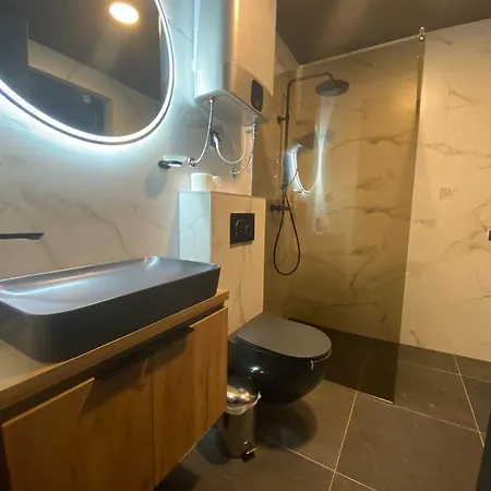 빌라 Olympic Oasis 자호리나